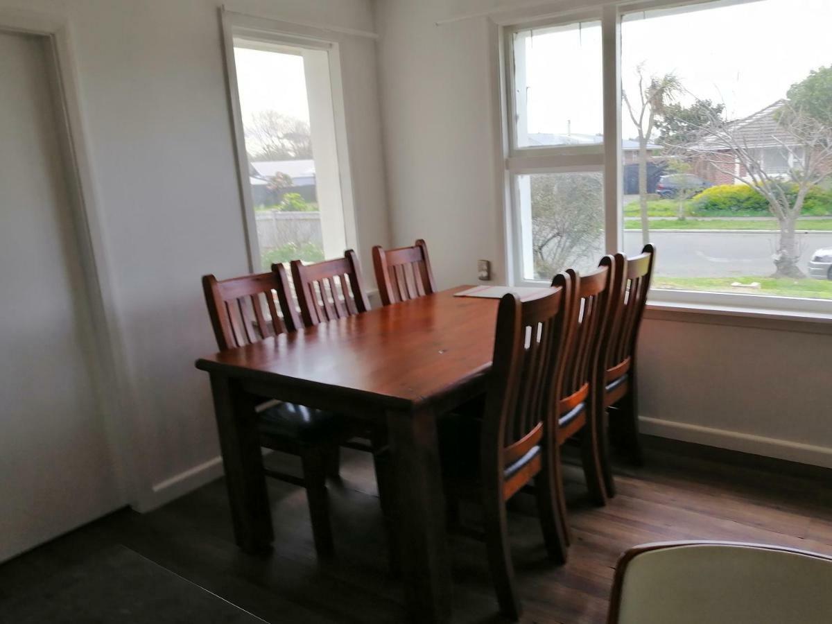 Homestay Family Room, Near The City Center 基督城 外观 照片